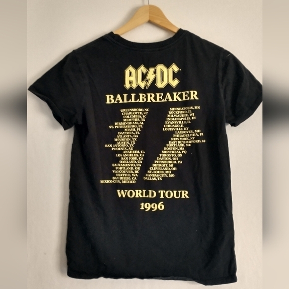AC/DC Rock Band Graphic T Shirt Size Small - Picture 3 of 3